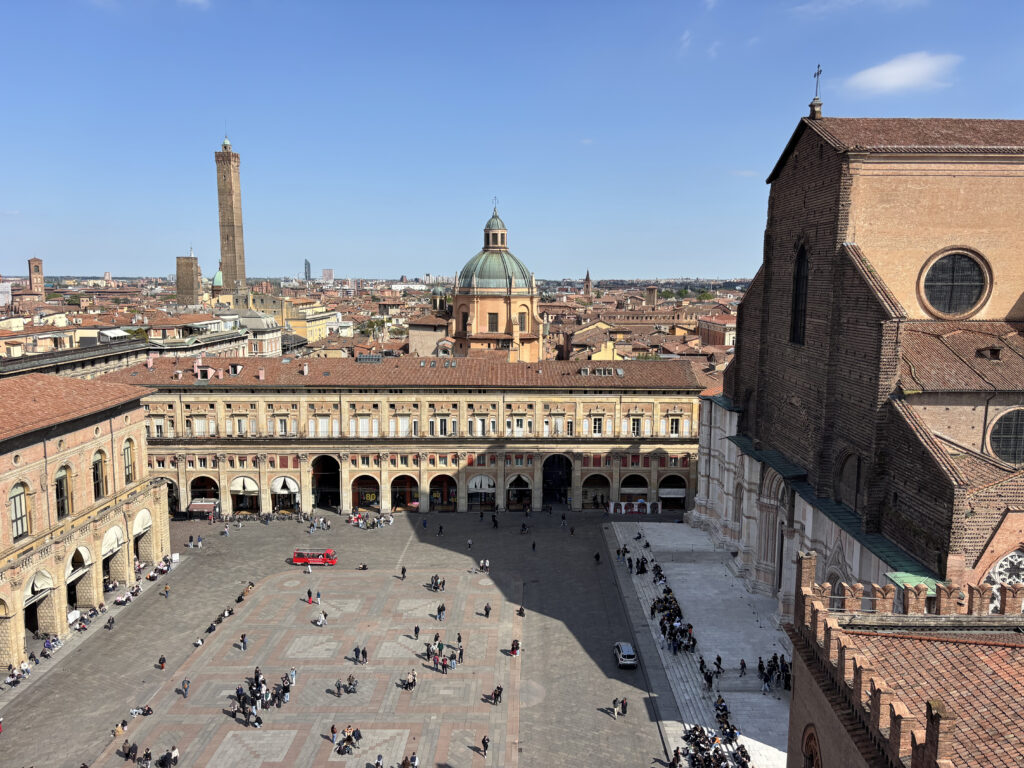 Bologna Foodie Walking Tour
